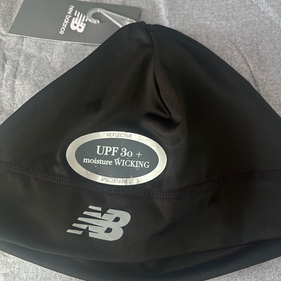 New Balance Lightweight Running/Athletic Hat, Beanie, New !
Final price! - Picture 5 of 8